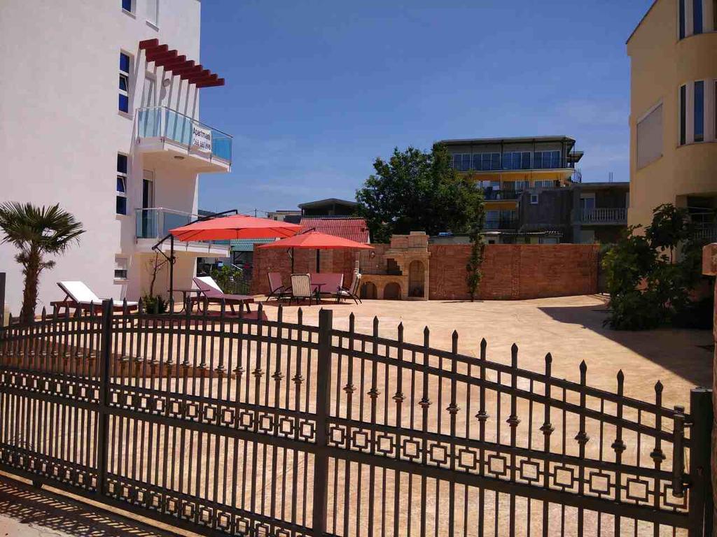 Apartments Vila A1 Dobra Voda Ngoại thất bức ảnh