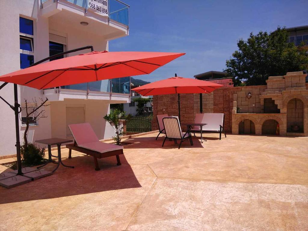 Apartments Vila A1 Dobra Voda Ngoại thất bức ảnh