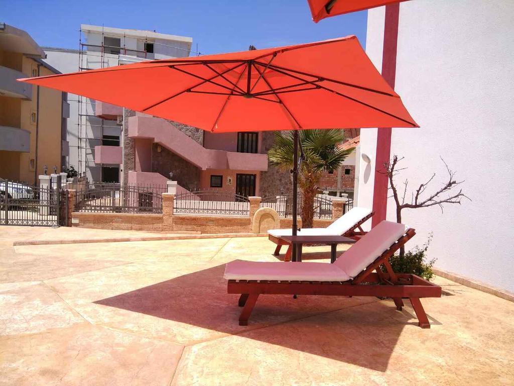 Apartments Vila A1 Dobra Voda Ngoại thất bức ảnh