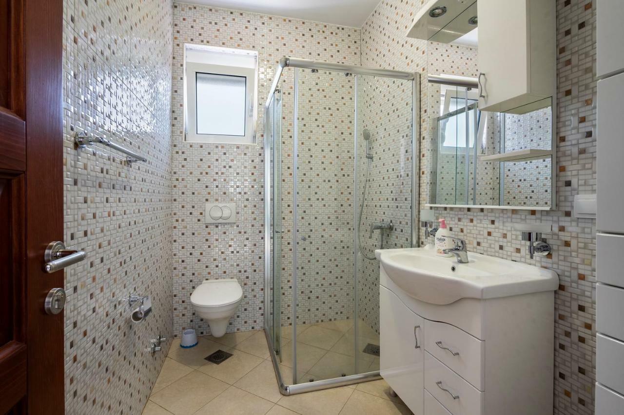 Apartments Vila A1 Dobra Voda Ngoại thất bức ảnh