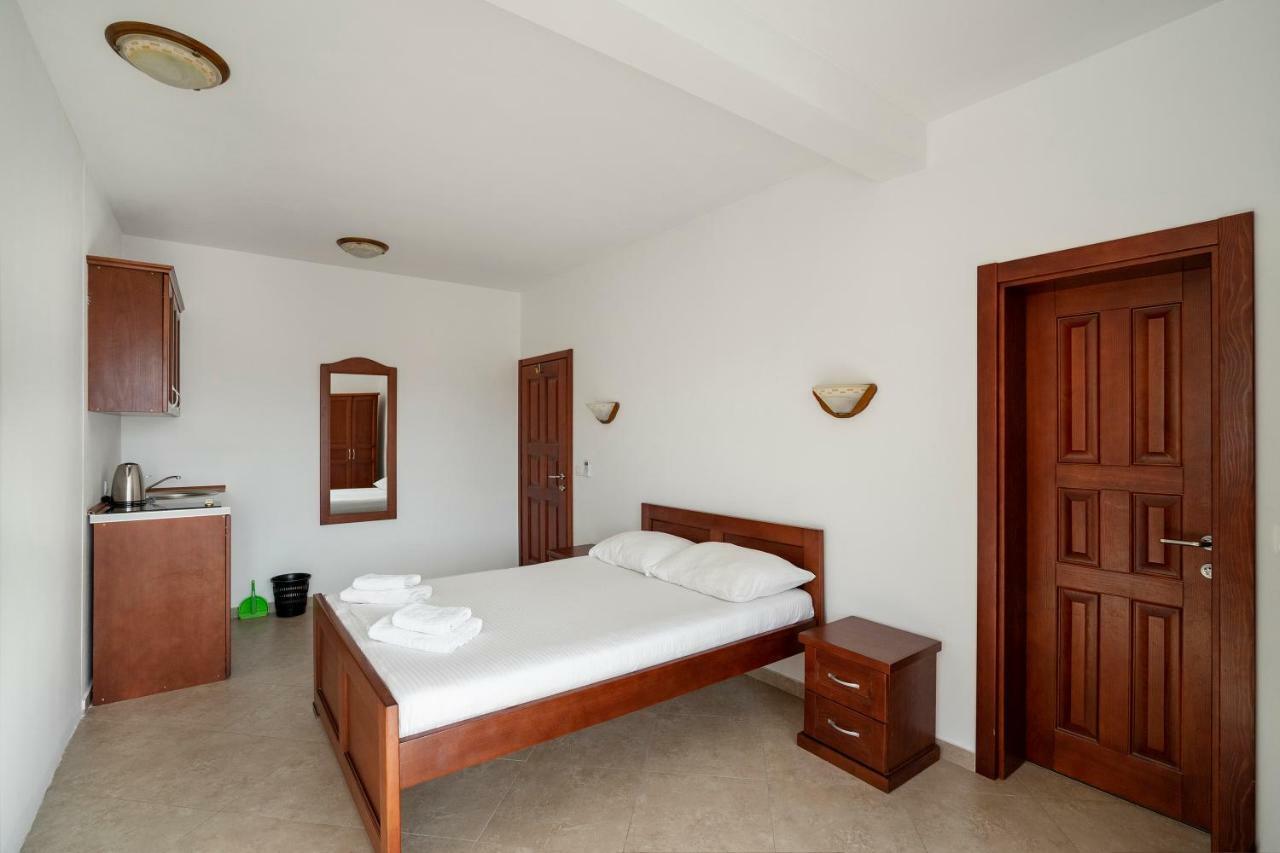 Apartments Vila A1 Dobra Voda Ngoại thất bức ảnh