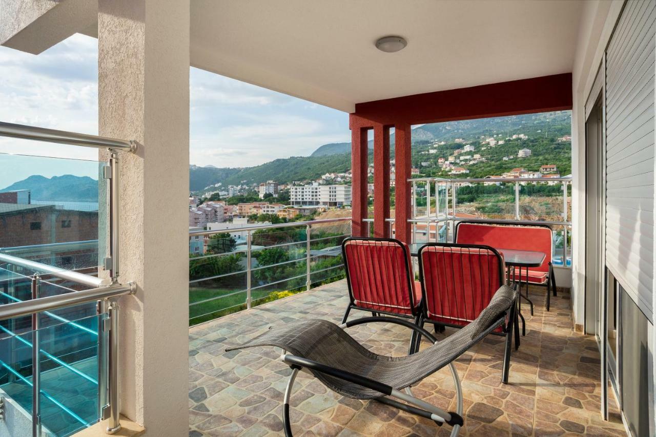 Apartments Vila A1 Dobra Voda Ngoại thất bức ảnh